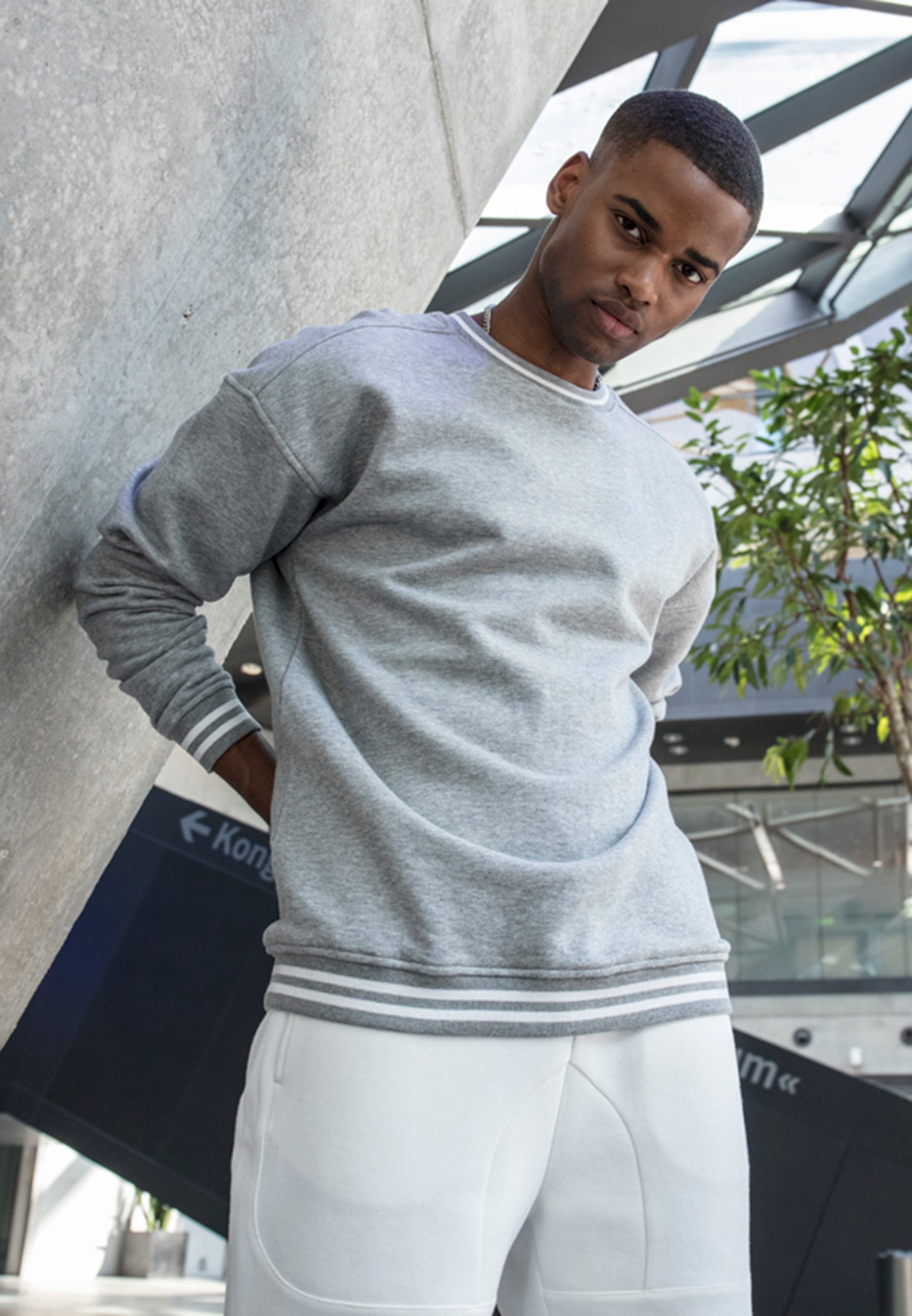 COOZO Mens College Crew Neck Sweatshirt - COOZO