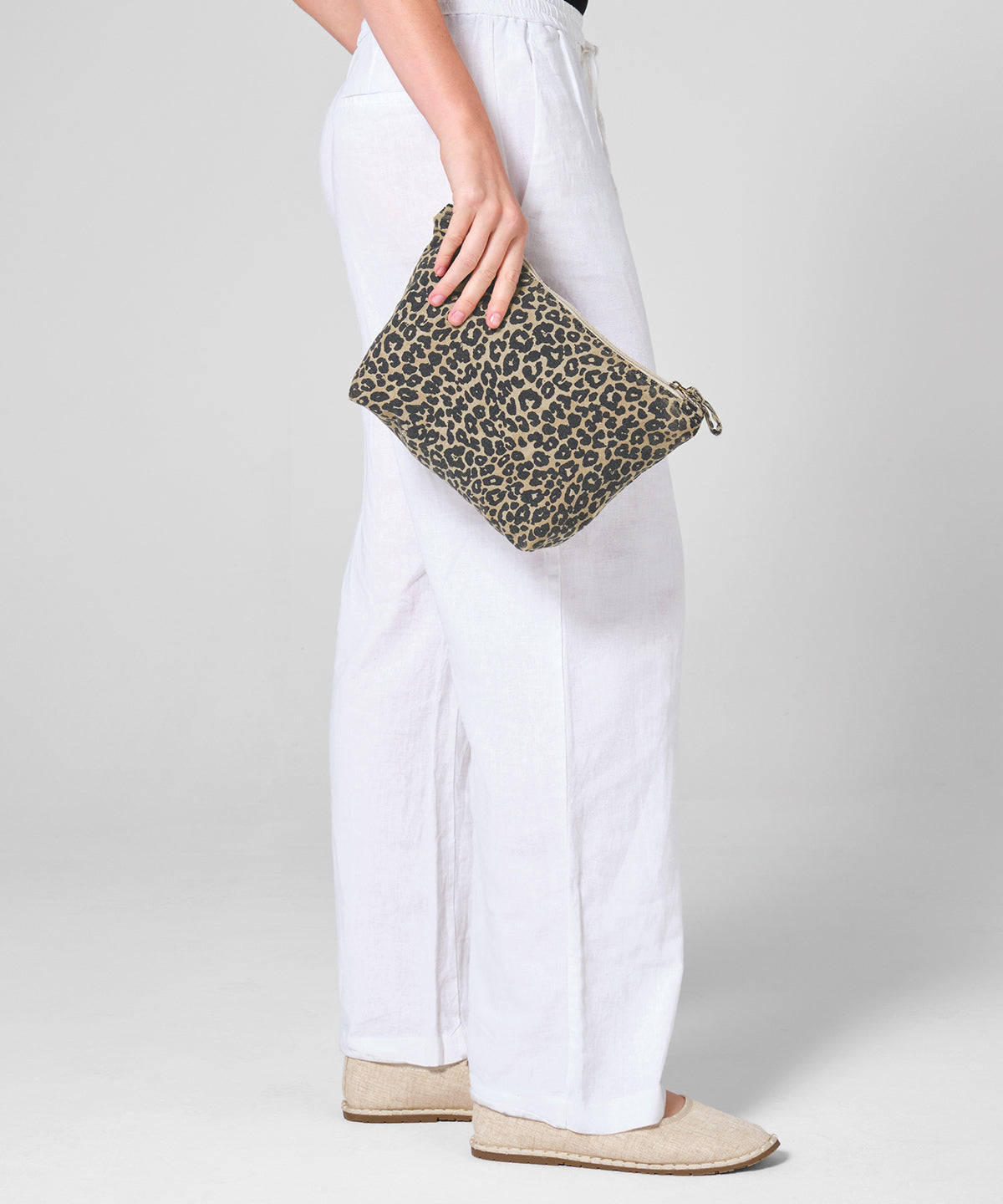 Westford Mill W330 Leopard Print Canvas Accessory Bag